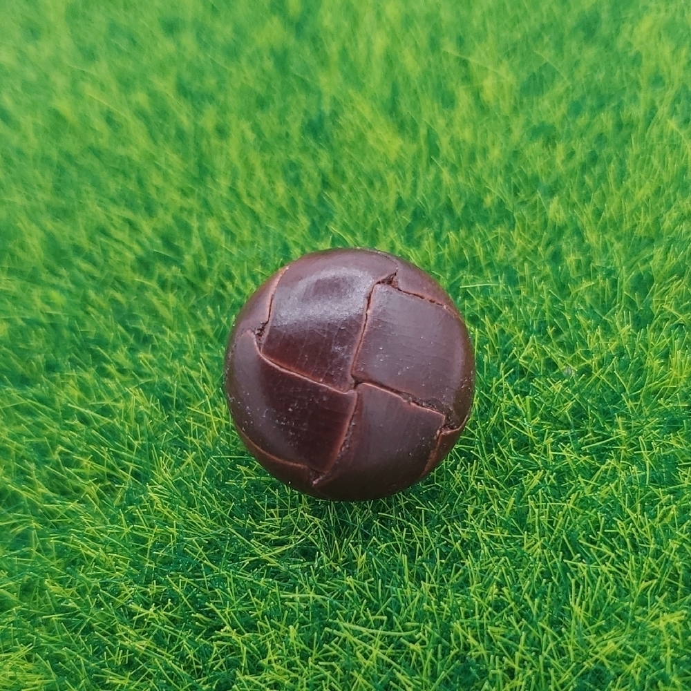 Antique Leather Button Overflow‎